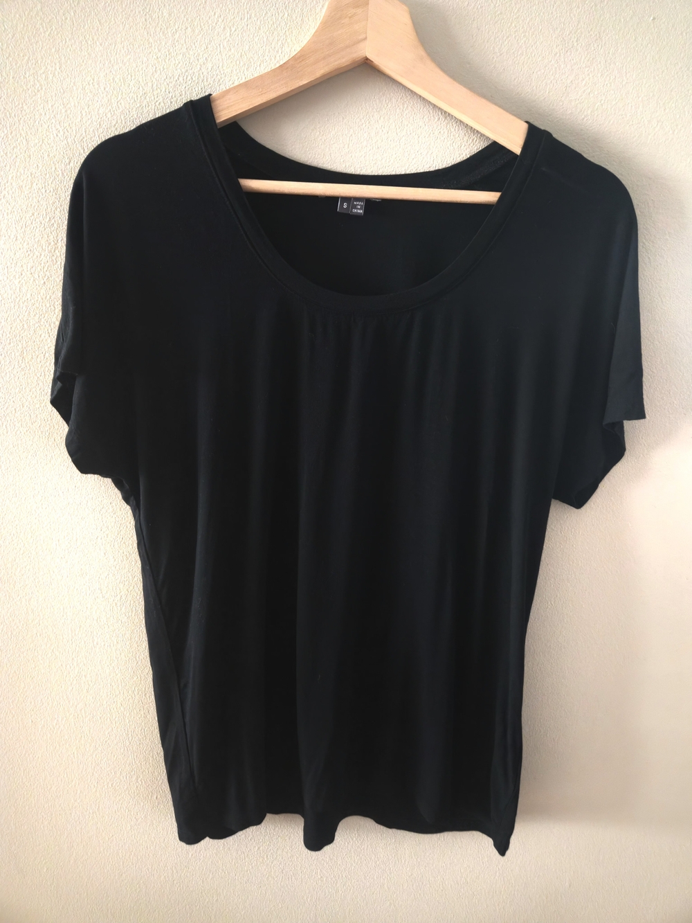 ✅  VINCE. Women's BLACK SCOOP NECK SHORT SLEEVE T-SHIRT
